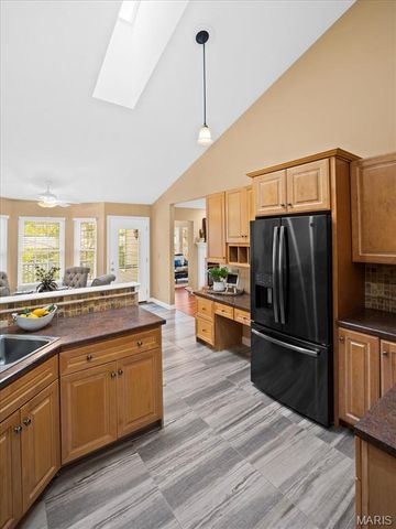 70 Ginger Creek Parkway, Glen Carbon, IL 62034