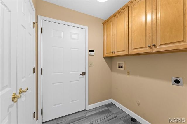 70 Ginger Creek Parkway, Glen Carbon, IL 62034