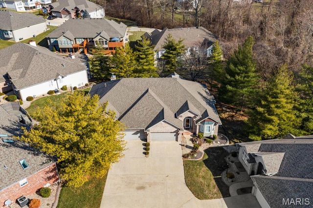 70 Ginger Creek Parkway, Glen Carbon, IL 62034