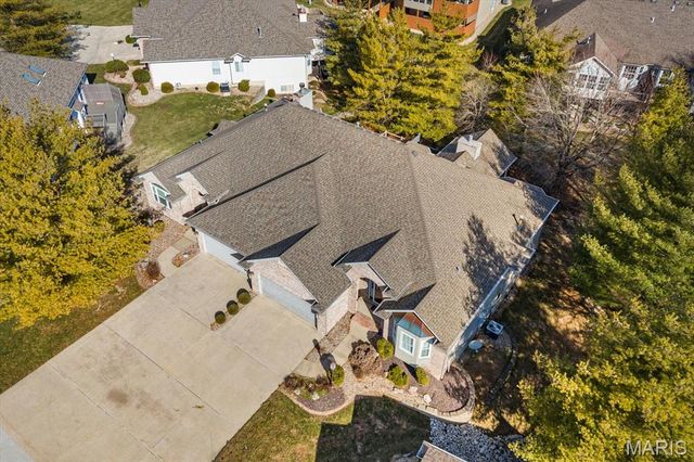 70 Ginger Creek Parkway, Glen Carbon, IL 62034