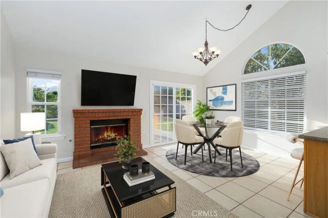 5659 Via De Mansion, La Verne, CA 91750