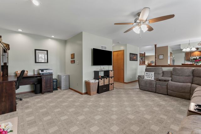 4924 Pheasant Court, Schererville, IN 46375