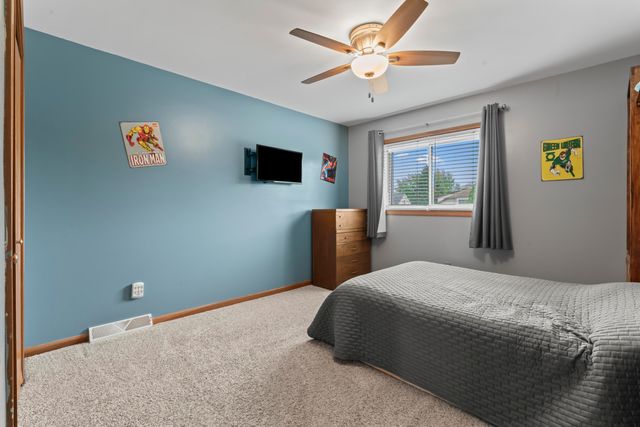 4924 Pheasant Court, Schererville, IN 46375