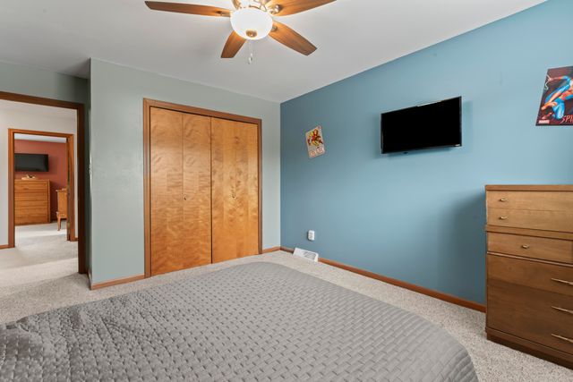 4924 Pheasant Court, Schererville, IN 46375