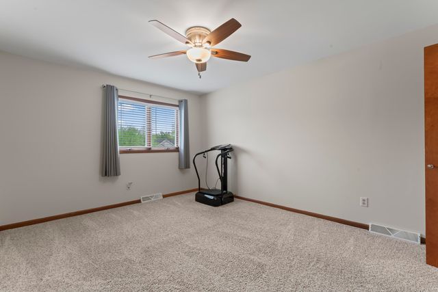 4924 Pheasant Court, Schererville, IN 46375
