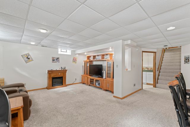 4924 Pheasant Court, Schererville, IN 46375