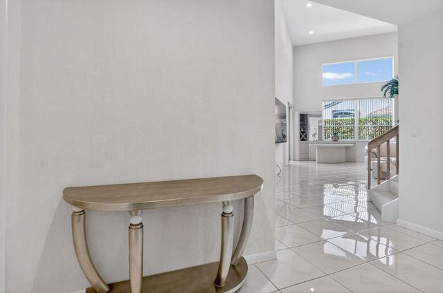 23429 Rakelle Circle, Boca Raton, FL 33433