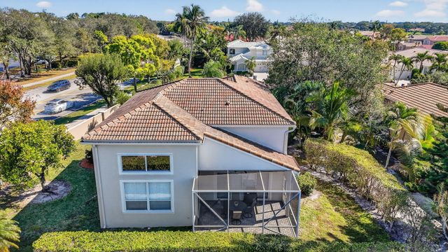 23429 Rakelle Circle, Boca Raton, FL 33433