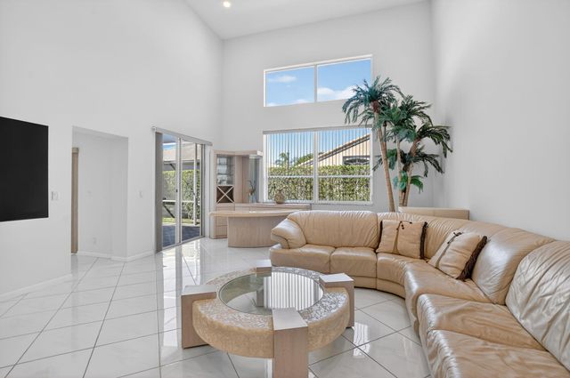 23429 Rakelle Circle, Boca Raton, FL 33433