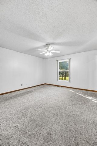 3212 Southland Street SW, Cedar Rapids, IA 52404