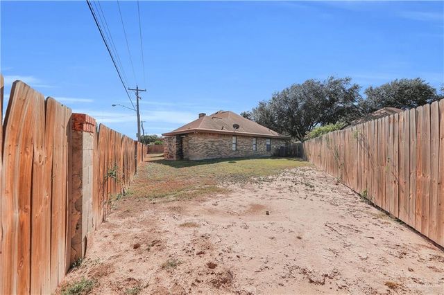 7008 N 30th Street, Mcallen, TX 78504