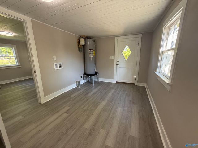 2614 Huntsville Street NW, Huntsville, AL 35811