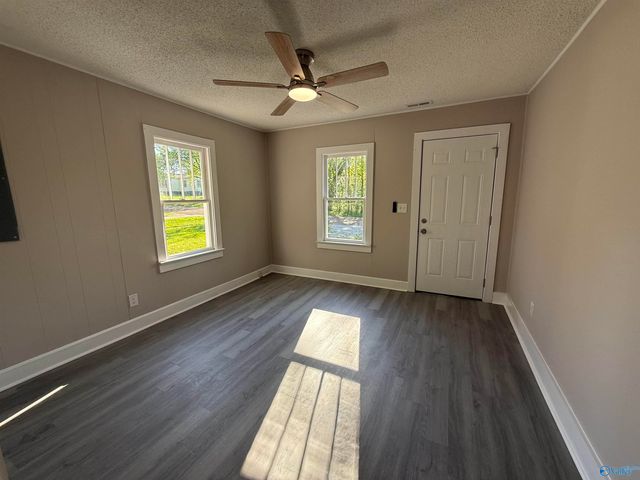 2614 Huntsville Street NW, Huntsville, AL 35811