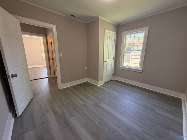 2614 Huntsville Street NW, Huntsville, AL 35811
