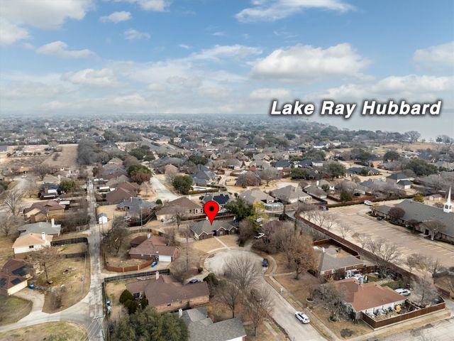 2113 Garner Court, Rowlett, TX 75088