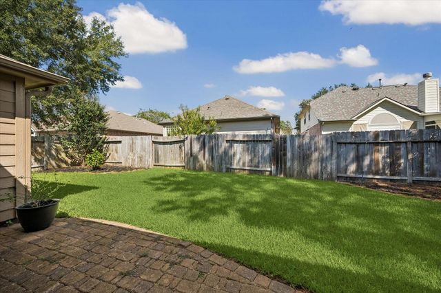 2005 Clatt Way, Conroe, TX 77301
