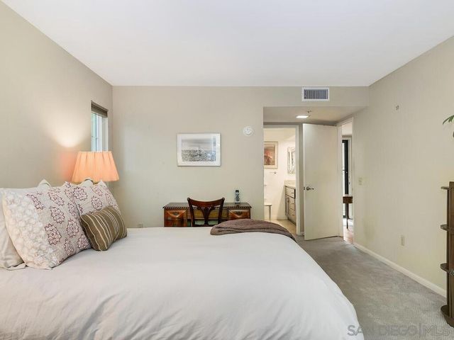 7301 Calle De Fuentes, Carlsbad, CA 92009