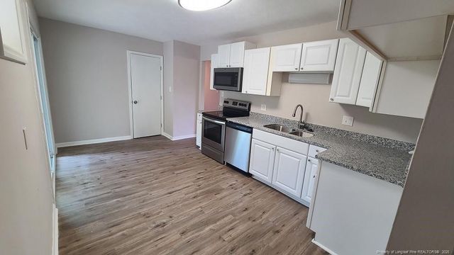 597 Braxton Boulevard, Fayetteville, NC 28311