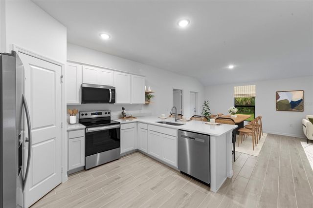 6572 N EARLSHIRE TERRACE, Citrus Springs, FL 34434