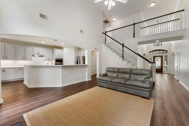 6643 Knollbridge Lane, Spring, TX 77379
