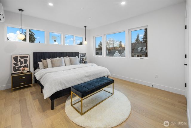 6014 35th Avenue NE, Seattle, WA 98115