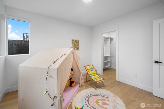 6014 35th Avenue NE, Seattle, WA 98115