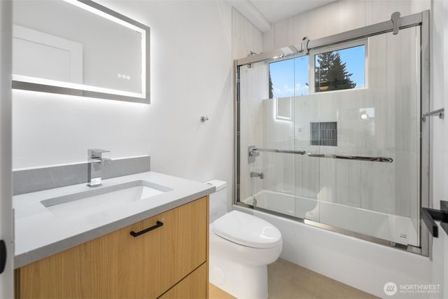 6014 35th Avenue NE, Seattle, WA 98115