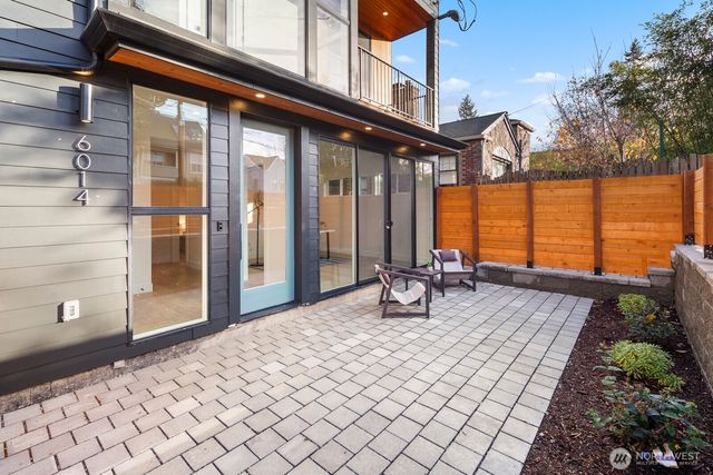 6014 35th Avenue NE, Seattle, WA 98115