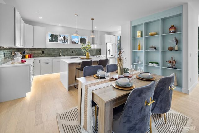 6014 35th Avenue NE, Seattle, WA 98115