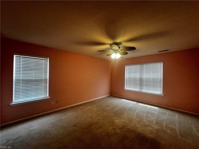 6350 Old Townpoint RD, Suffolk, VA 23435