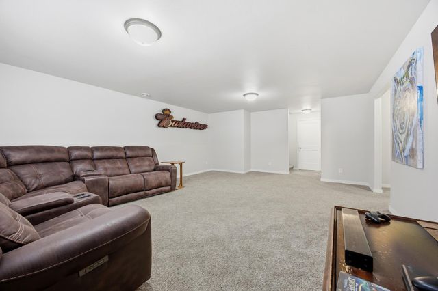 2170 Dock Drive W, West Fargo, ND 58078