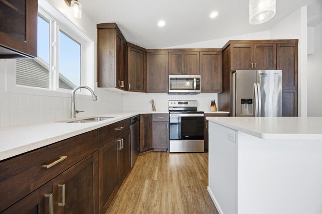 2170 Dock Drive W, West Fargo, ND 58078