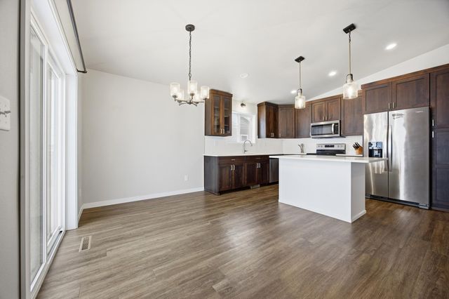 2170 Dock Drive W, West Fargo, ND 58078