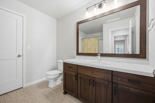 2170 Dock Drive W, West Fargo, ND 58078