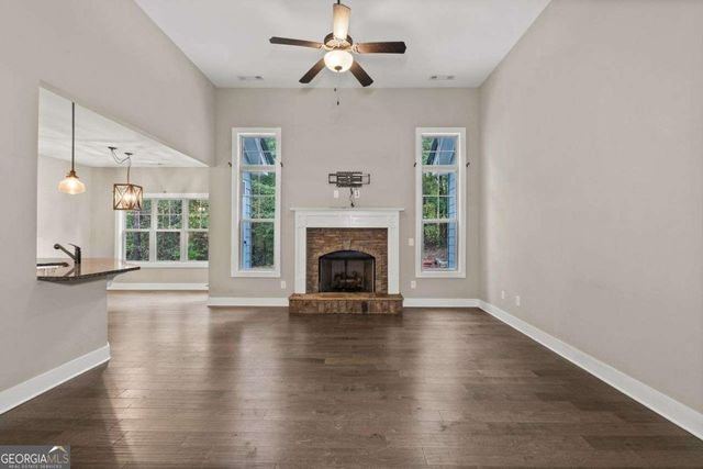 350 Stonegate Court, Dallas, GA 30157