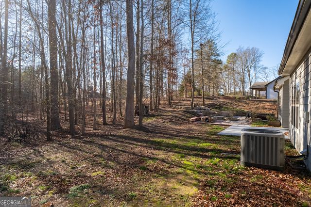 350 Stonegate Court, Dallas, GA 30157