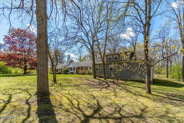 6 Sage Hill Lane, Menands, NY 12204
