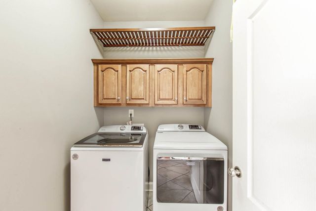 445 Sugar Highland Boulevard, Houma, LA 70360