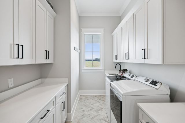 4041 Kelley Farris Rd, Columbia, TN 38401