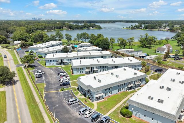 915 W OAK RIDGE ROAD B, Orlando, FL 32809