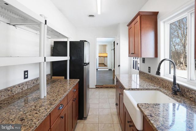 42618 ST CLAIR LN, Leesburg, VA 20176