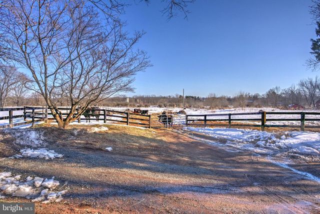 42618 ST CLAIR LN, Leesburg, VA 20176