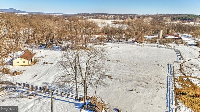 42618 ST CLAIR LN, Leesburg, VA 20176