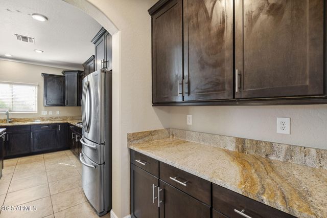 4235 E CASITAS DEL RIO Drive, Phoenix, AZ 85050