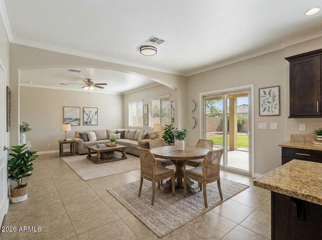 4235 E CASITAS DEL RIO Drive, Phoenix, AZ 85050