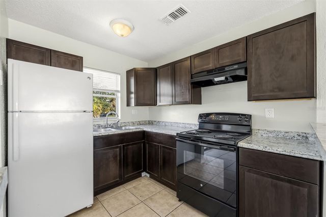 1910 HONOUR ROAD 4, Orlando, FL 32839