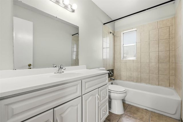 1910 HONOUR ROAD 4, Orlando, FL 32839