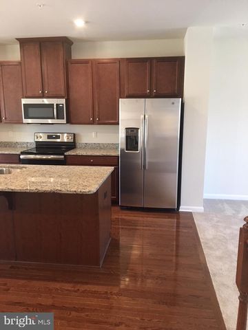 172 MULBERRY DR, Malvern, PA 19355