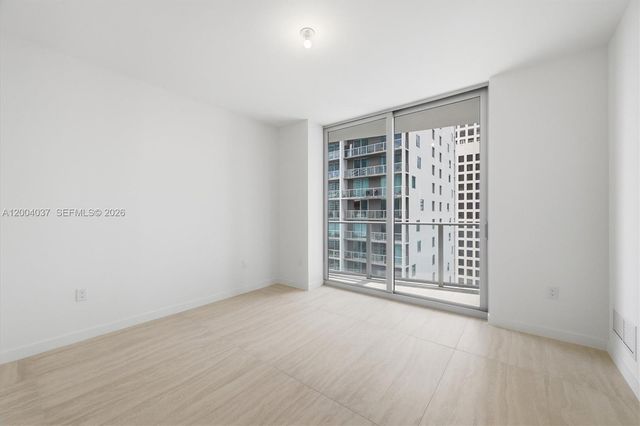 77 SE 5th Street 2614, Miami, FL 33131