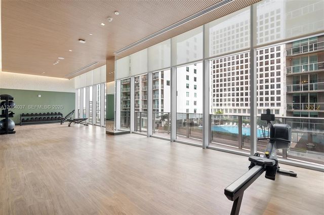 77 SE 5th Street 2614, Miami, FL 33131